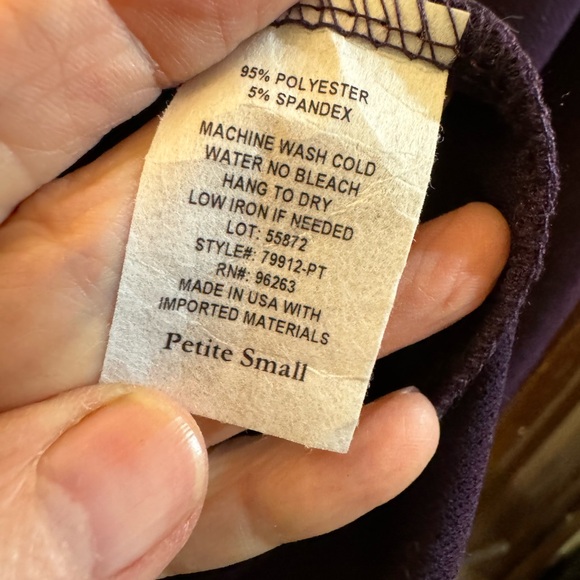 Tiffany & Grey stretch purple top, PS - Picture 6 of 6